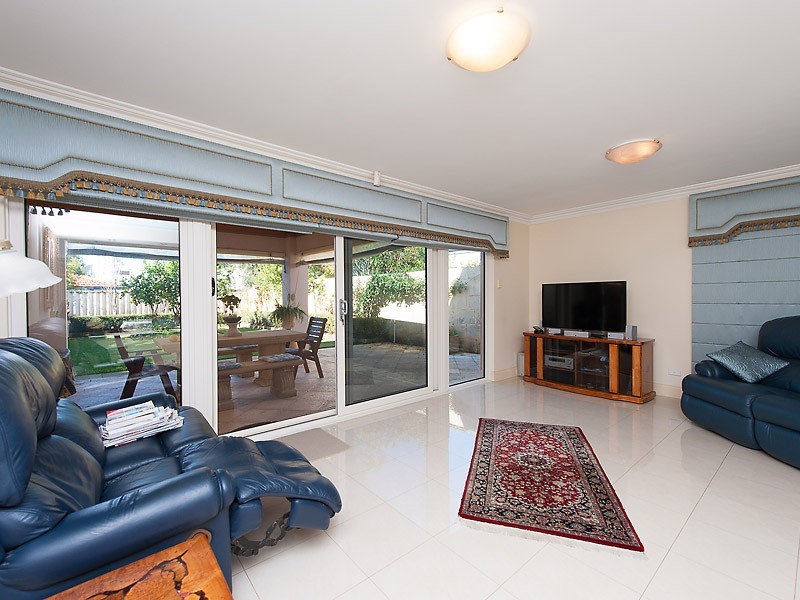 43A Bricknell Road, Attadale WA 6156
