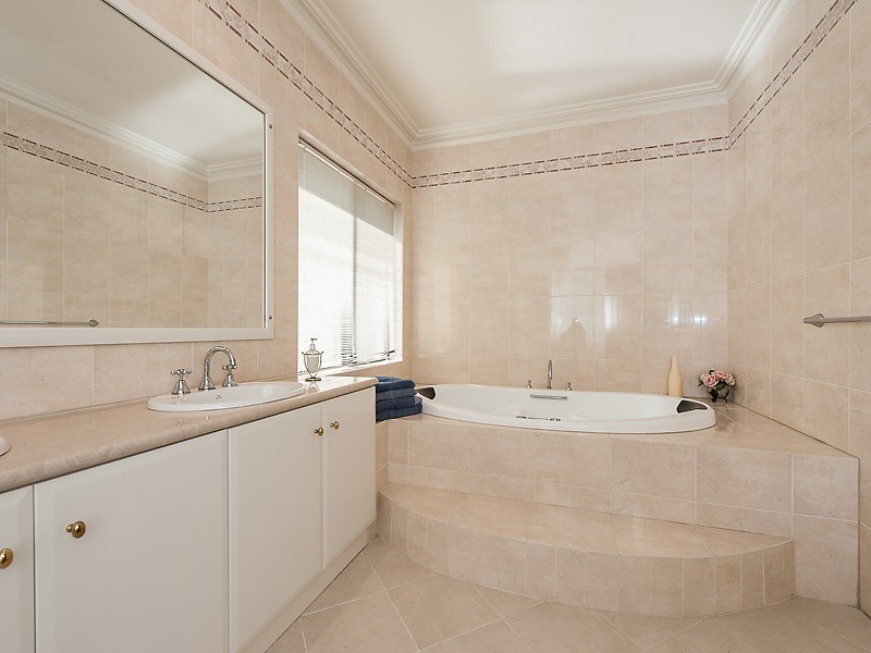 43A Bricknell Road, Attadale WA 6156