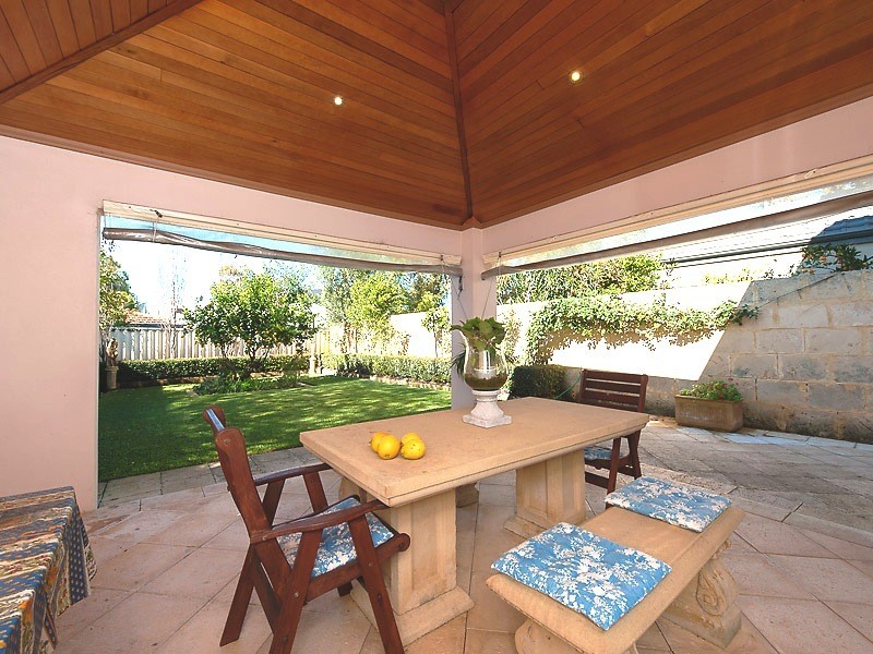 43A Bricknell Road, Attadale WA 6156