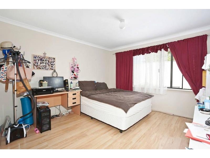 2A McKleery Street, Kardinya WA 6163