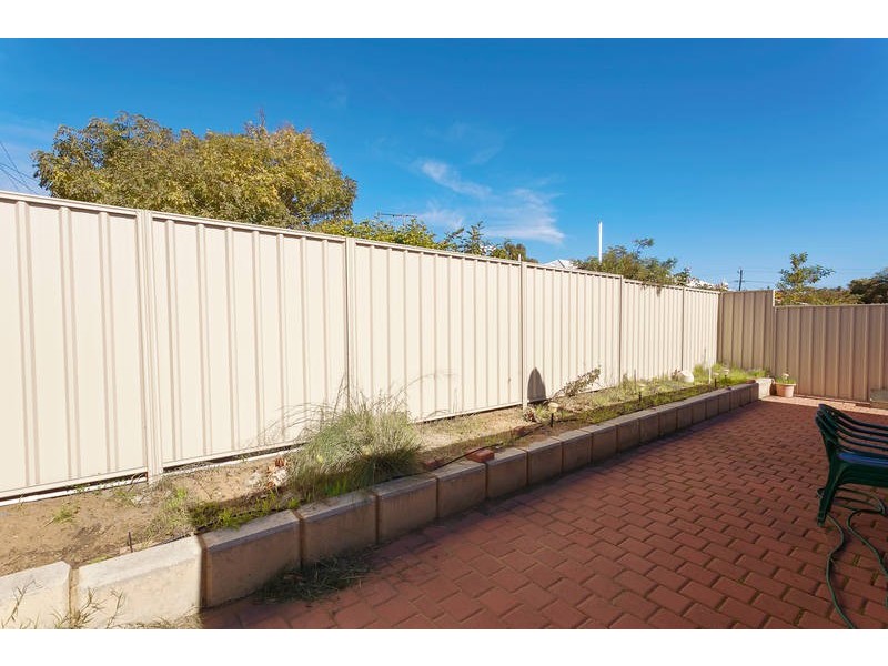 2A McKleery Street, Kardinya WA 6163