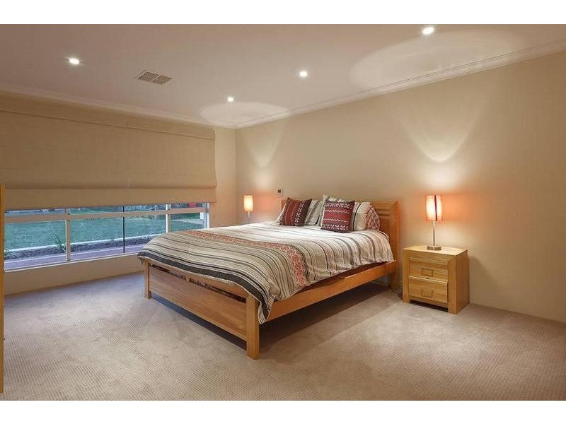 69 Jersey Road, Oakford WA 6121