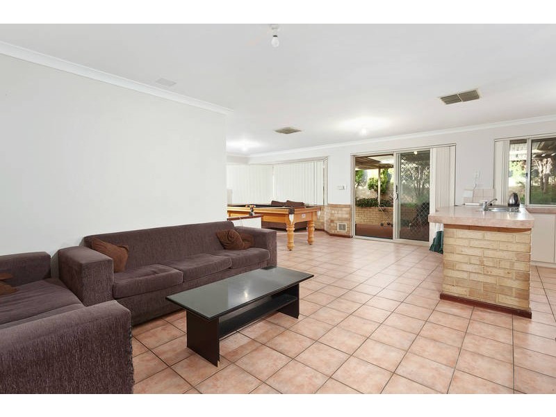 19 Strelitz View, Beeliar WA 6164