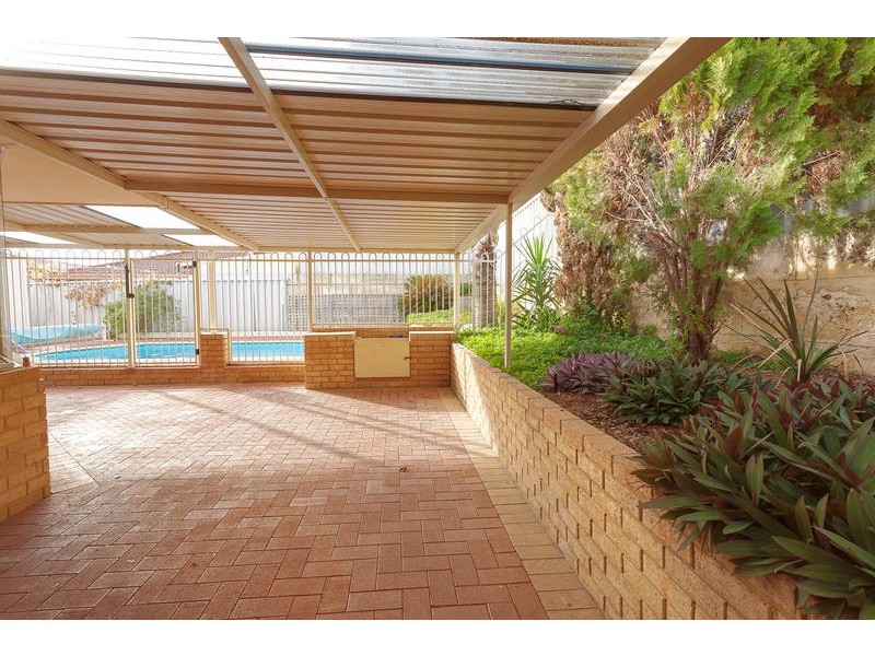 19 Strelitz View, Beeliar WA 6164