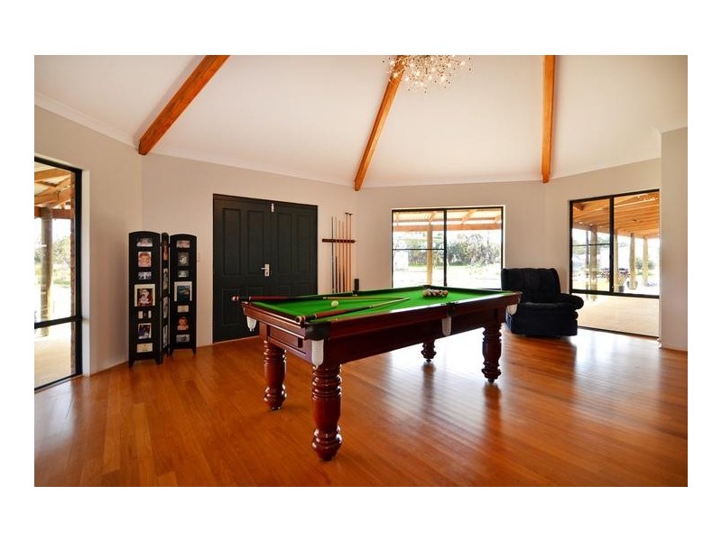 31 Skotsch Road, Banjup WA 6164