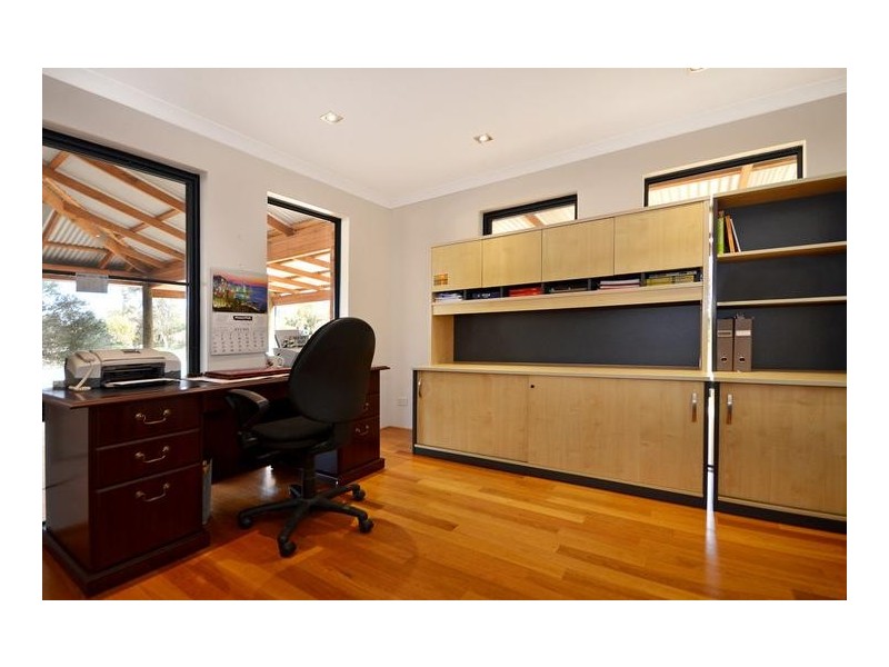 31 Skotsch Road, Banjup WA 6164