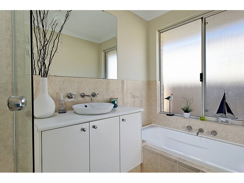 3 Aristata Parade, Aubin Grove WA 6164