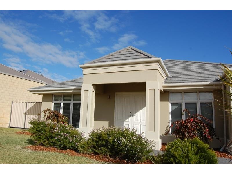 3 Aristata Parade, Aubin Grove WA 6164