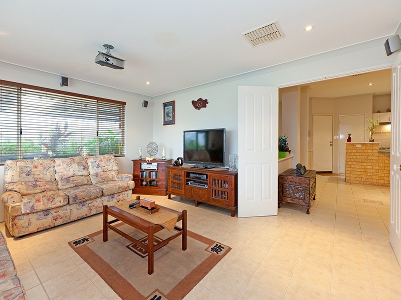 85 East Churchill Avenue, Beeliar WA 6164