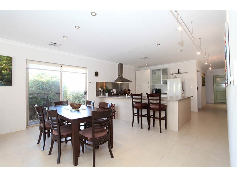 28 Durango Turn, Aubin Grove WA 6164