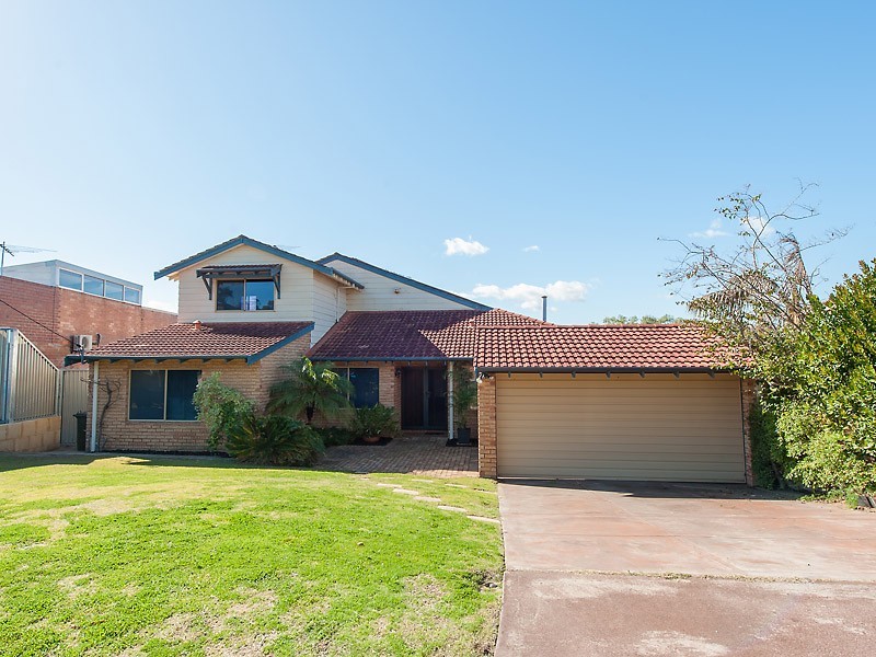 4 Monaco Avenue, North Lake WA 6163