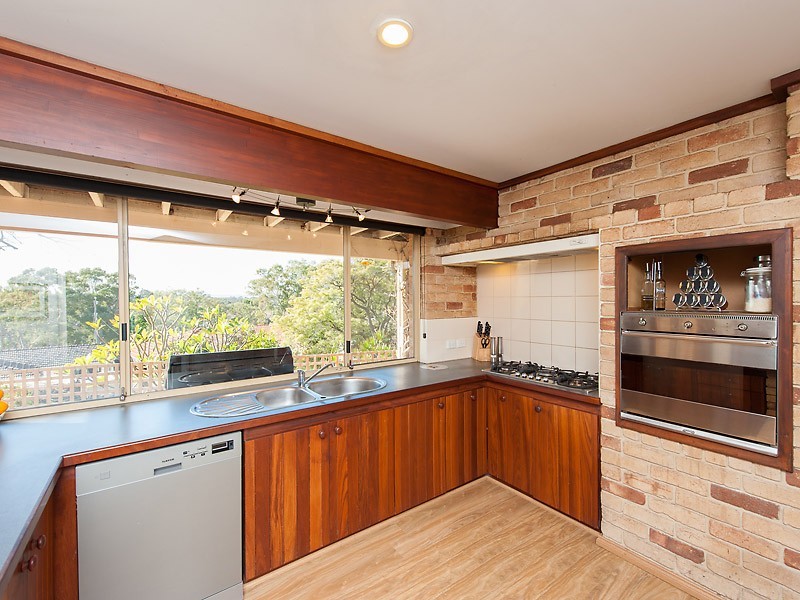 4 Monaco Avenue, North Lake WA 6163