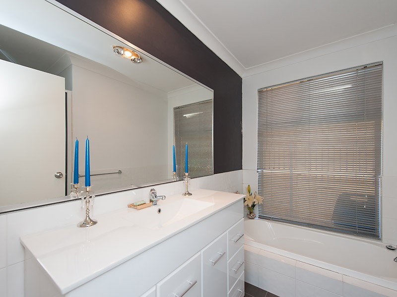 4 Monaco Avenue, North Lake WA 6163