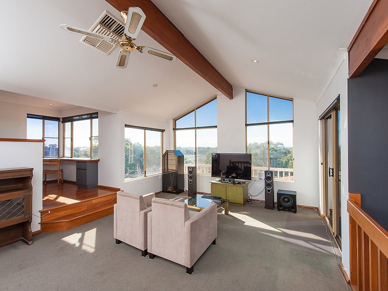 4 Monaco Avenue, North Lake WA 6163