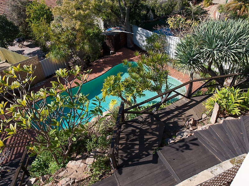 4 Monaco Avenue, North Lake WA 6163