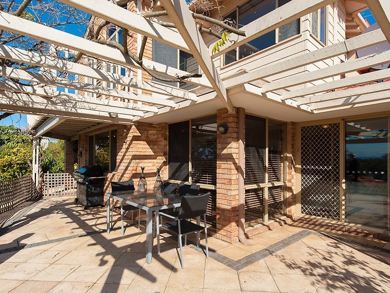 4 Monaco Avenue, North Lake WA 6163