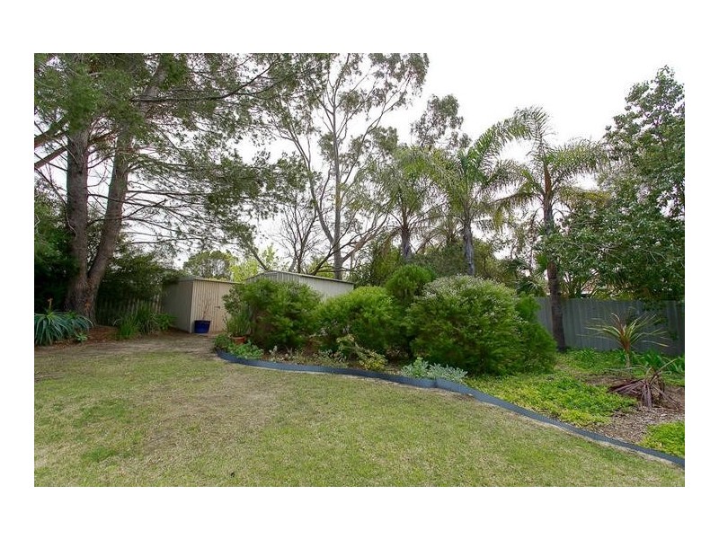 6 Tarndale Way, South Lake WA 6164