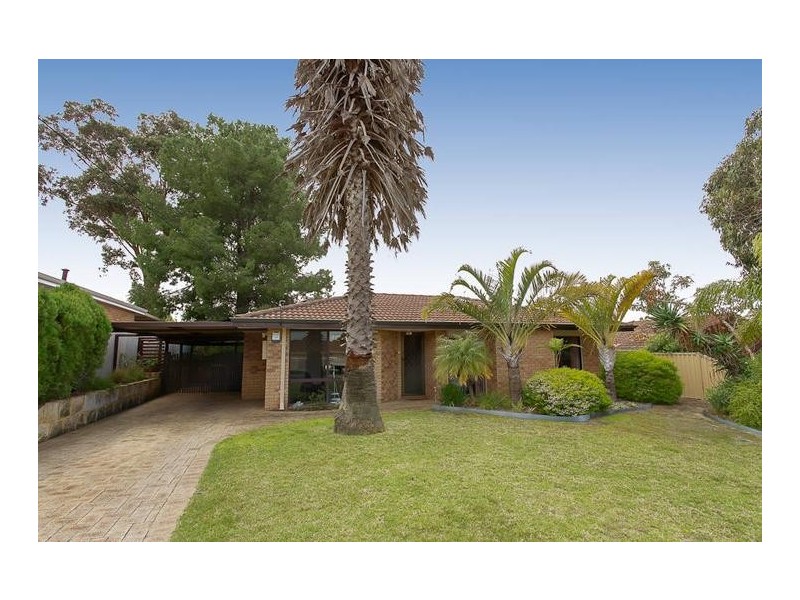6 Tarndale Way, South Lake WA 6164