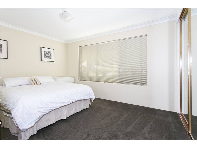 10 Tuart Place, Yangebup WA 6164