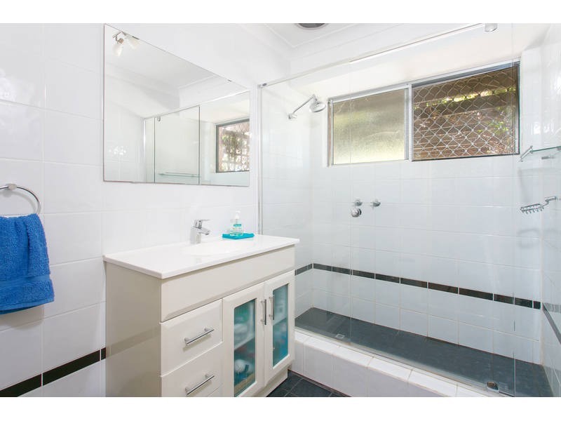 10 Tuart Place, Yangebup WA 6164