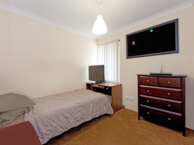 5B Waxberry Gardens, Canning Vale WA 6155