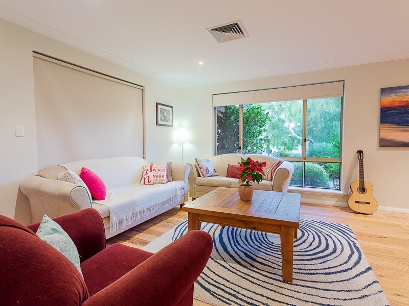 14 Masefield Avenue, North Lake WA 6163