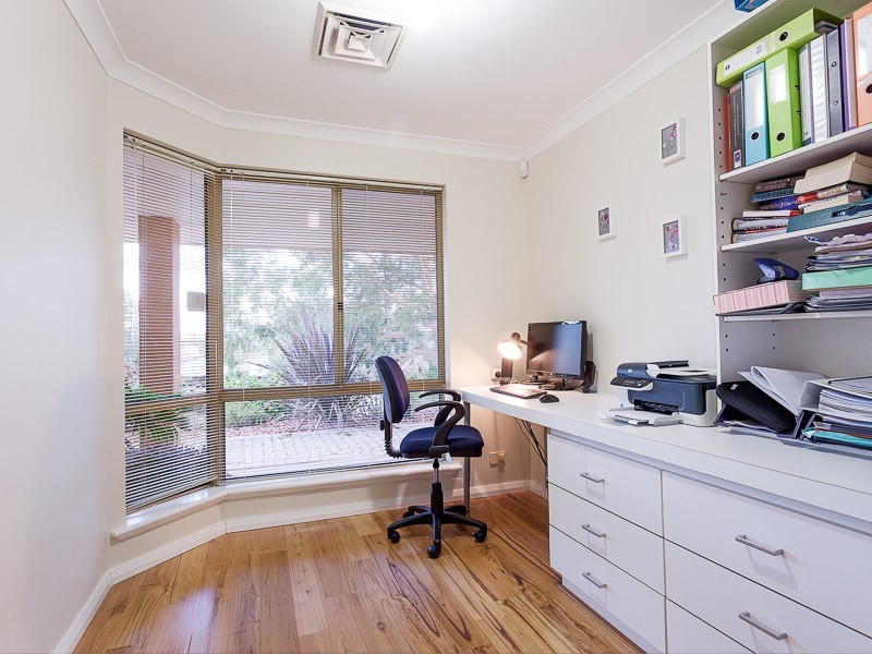 14 Masefield Avenue, North Lake WA 6163