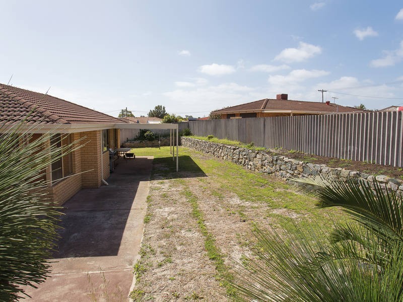 3 Salvia Court, Yangebup WA 6164