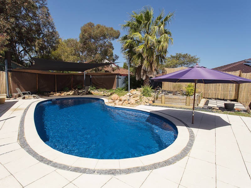 34 Plover Drive, Yangebup WA 6164