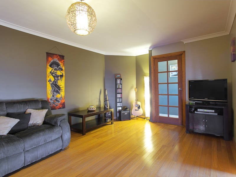 34 Plover Drive, Yangebup WA 6164