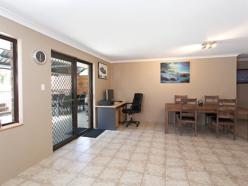 34 Plover Drive, Yangebup WA 6164