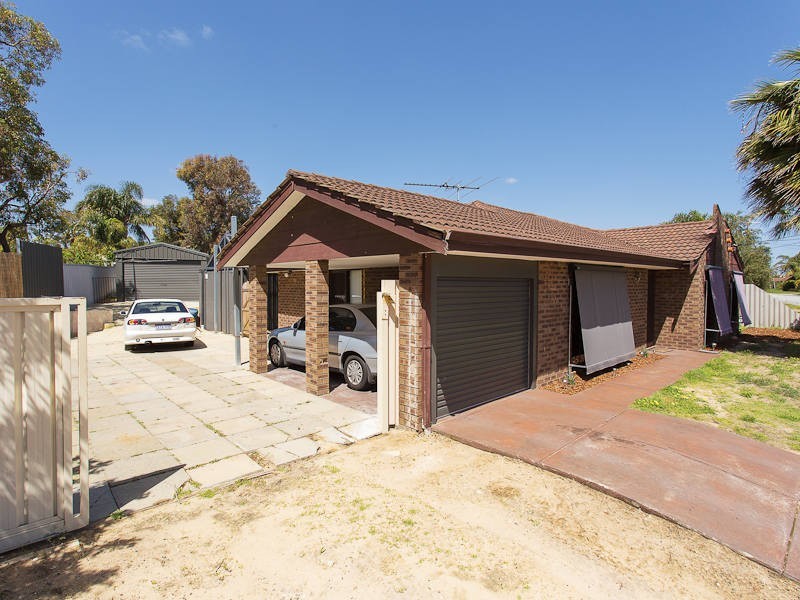 34 Plover Drive, Yangebup WA 6164