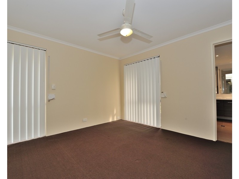 18 Hennessy Way, Rockingham WA 6168