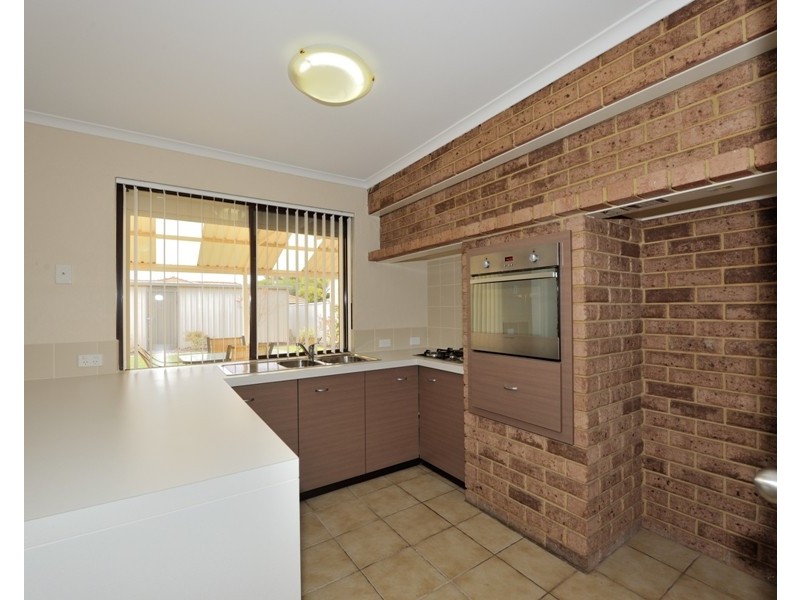 18 Hennessy Way, Rockingham WA 6168