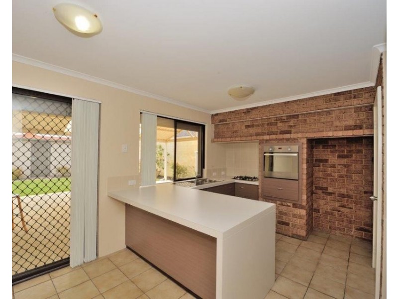 18 Hennessy Way, Rockingham WA 6168