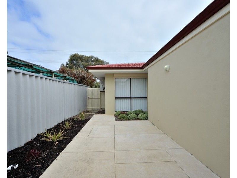 18 Hennessy Way, Rockingham WA 6168