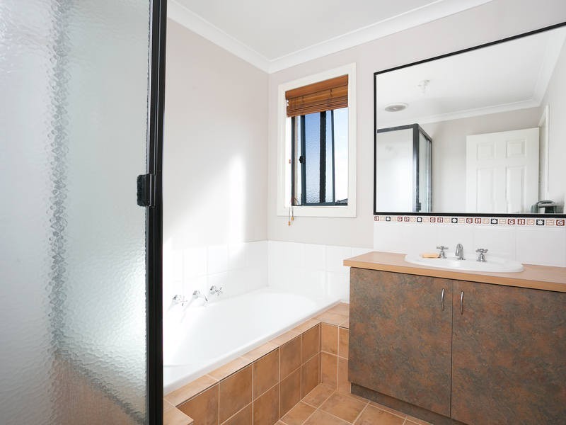 5 Papillon Road, Success WA 6164