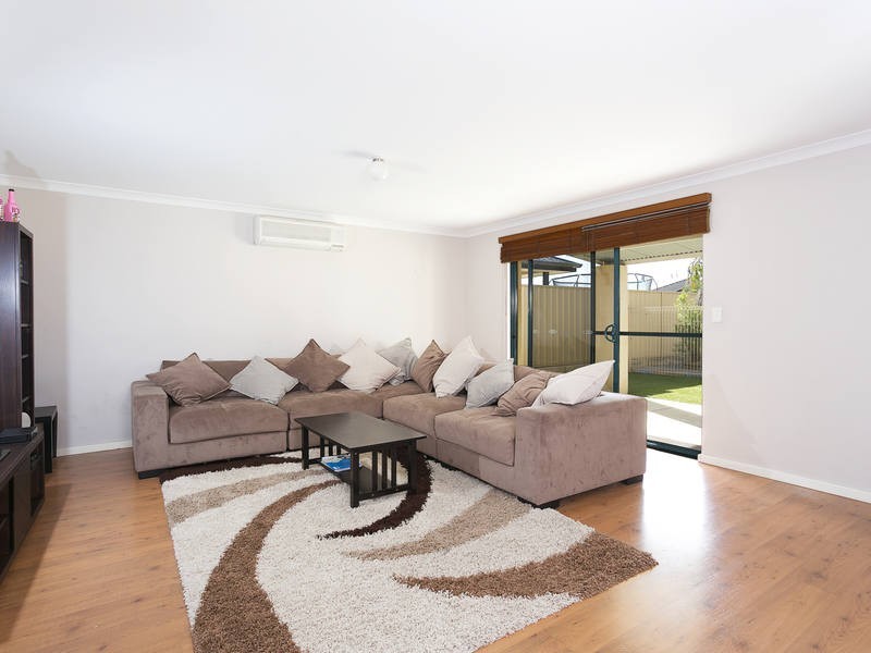 5 Papillon Road, Success WA 6164