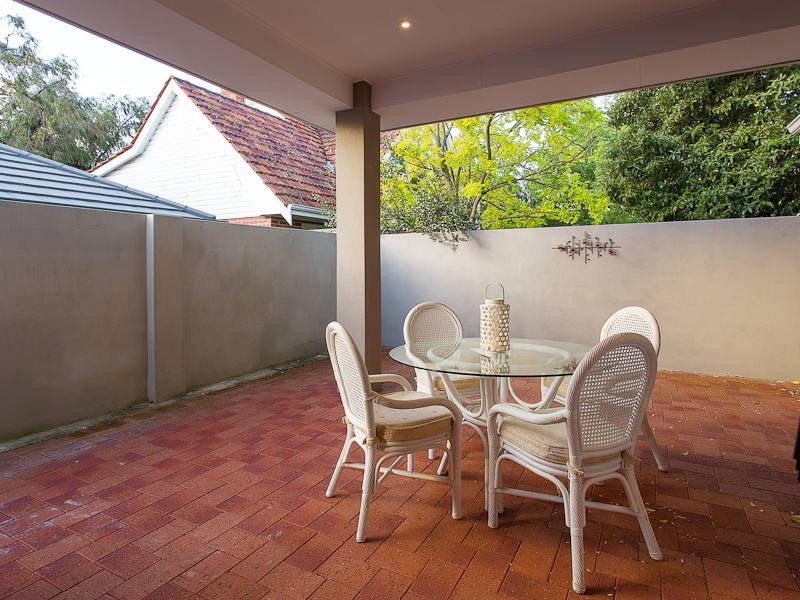 734 Canning Highway, Applecross WA 6153