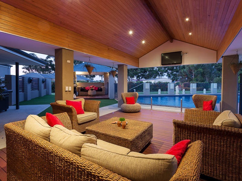 4 Algeri Link, Oakford WA 6121