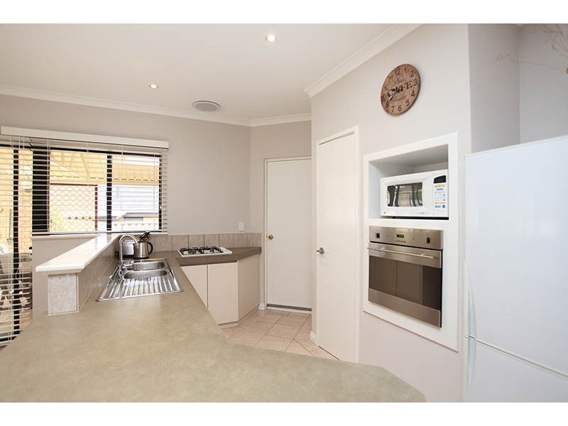 34 Hopkins Way, Spearwood WA 6163