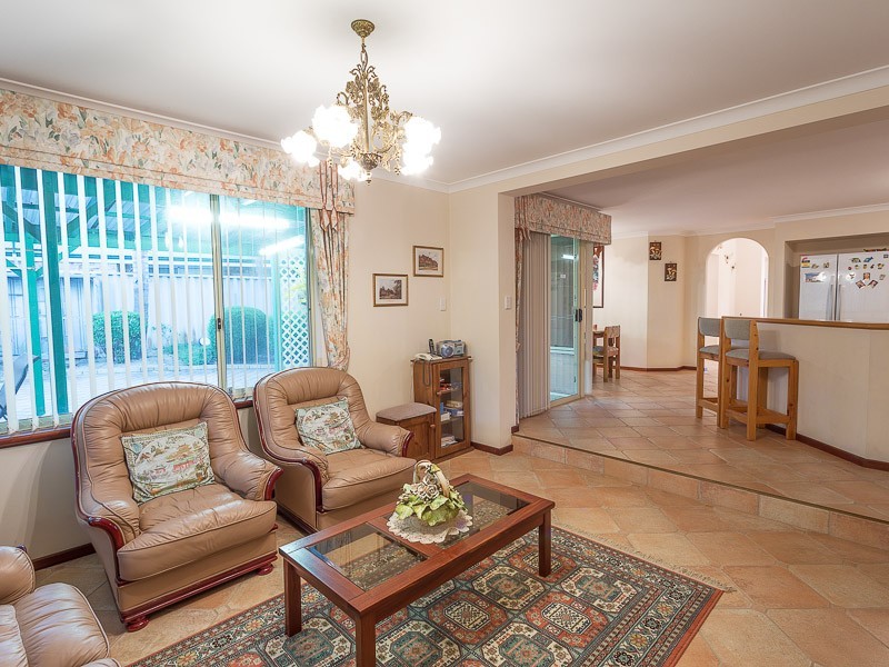 7 Millcroft Elbow, Jandakot WA 6164