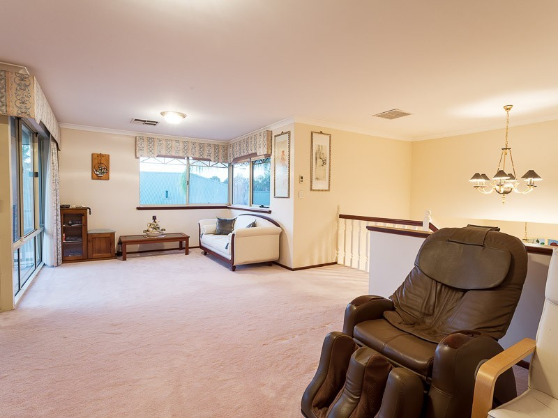 7 Millcroft Elbow, Jandakot WA 6164