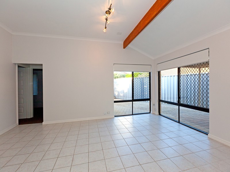 7 Molloy Circuit, Atwell WA 6164