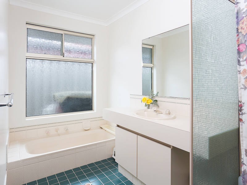 19 Park Lane, Canning Vale WA 6155