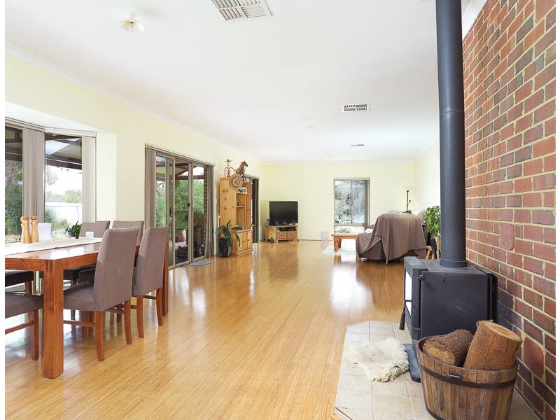 235 Liddelow Road, Banjup WA 6164