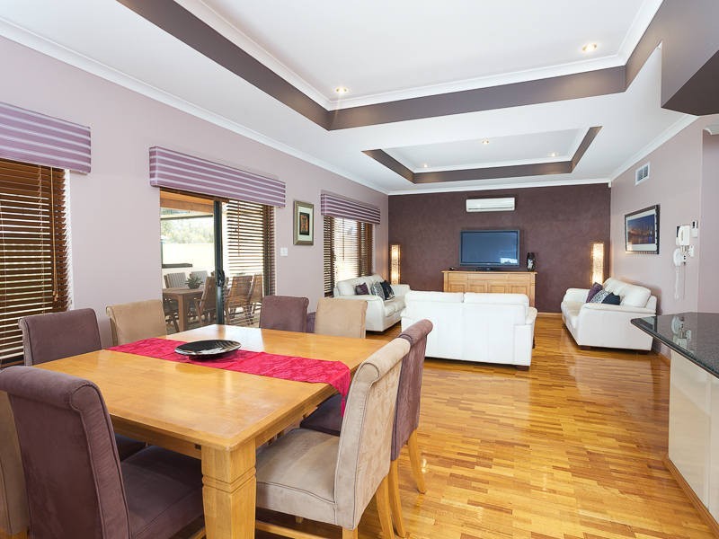 76 Forillion Avenue, Bibra Lake WA 6163