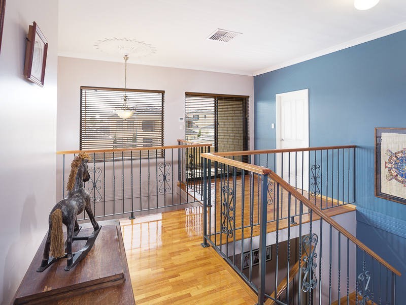 76 Forillion Avenue, Bibra Lake WA 6163