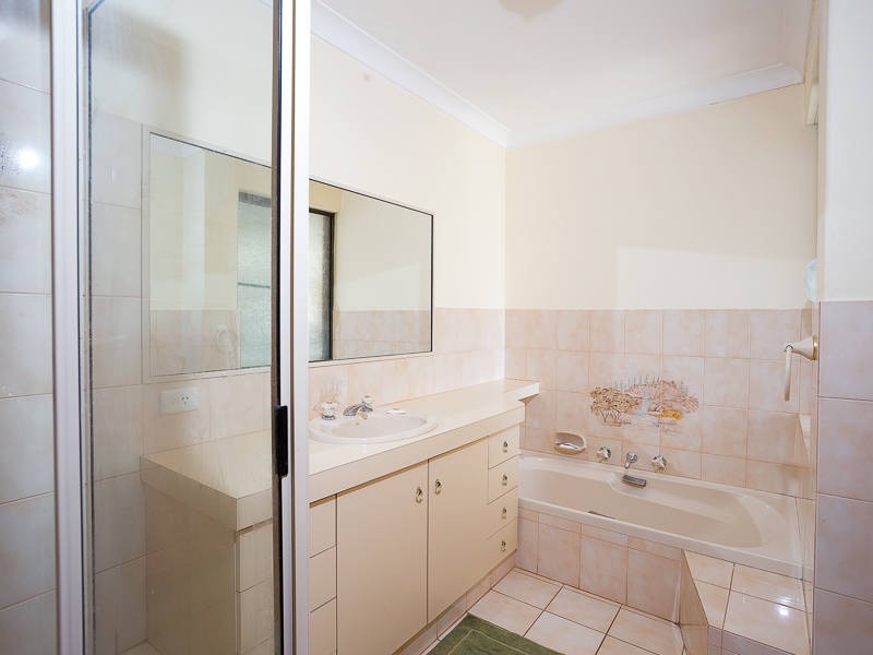 15 Masefield Avenue, North Lake WA 6163