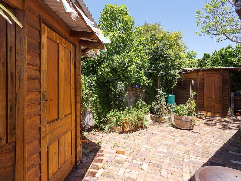 13 Scott Street, South Fremantle WA 6162